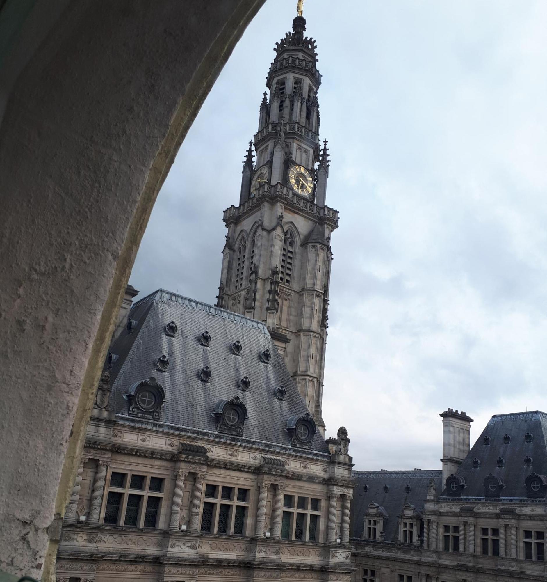 "Au Pied Du Beffroi" - Superbe Emplacement Arras Exterior foto